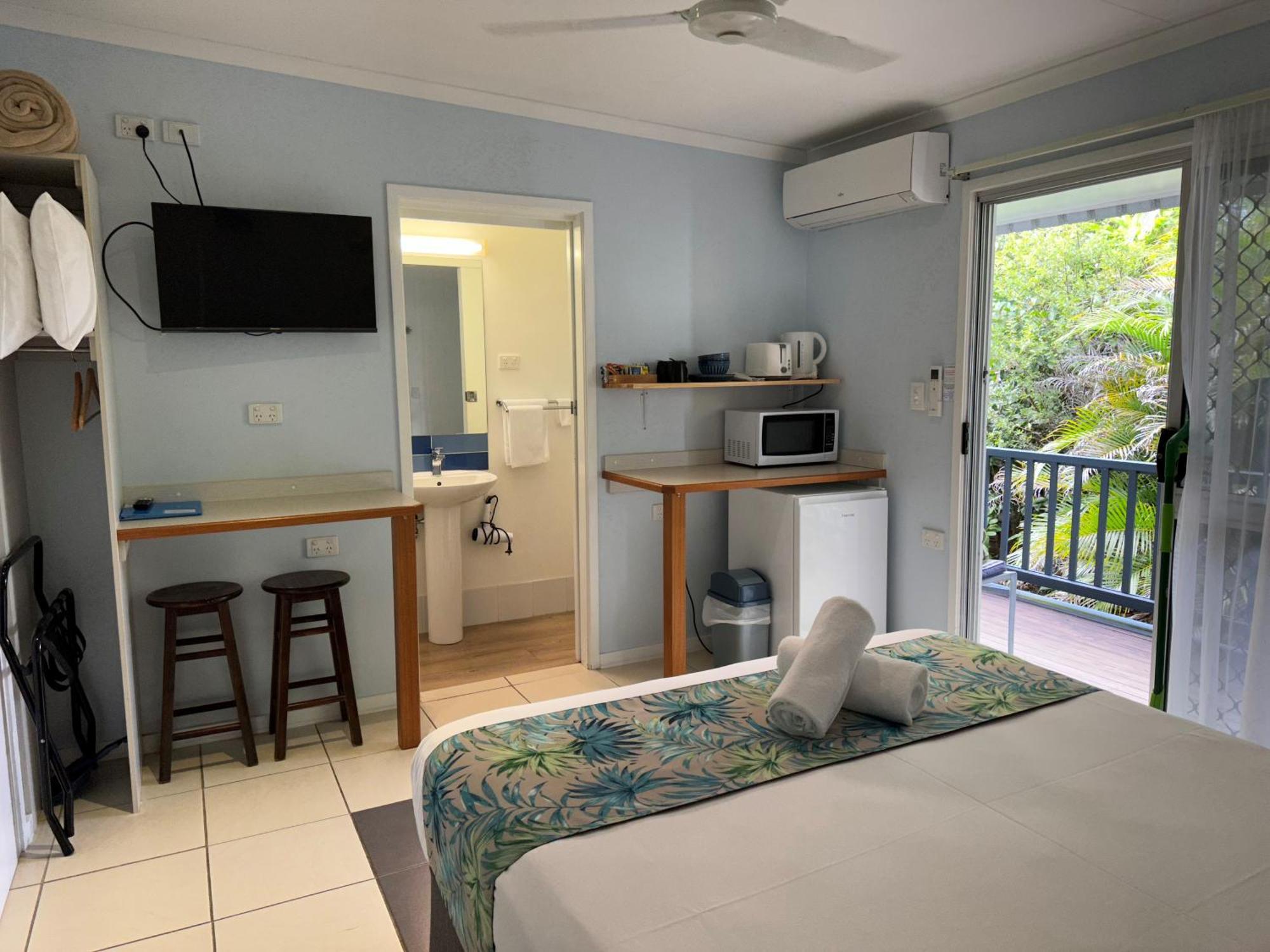 Cardwell Beachfront Motel Eksteriør bilde
