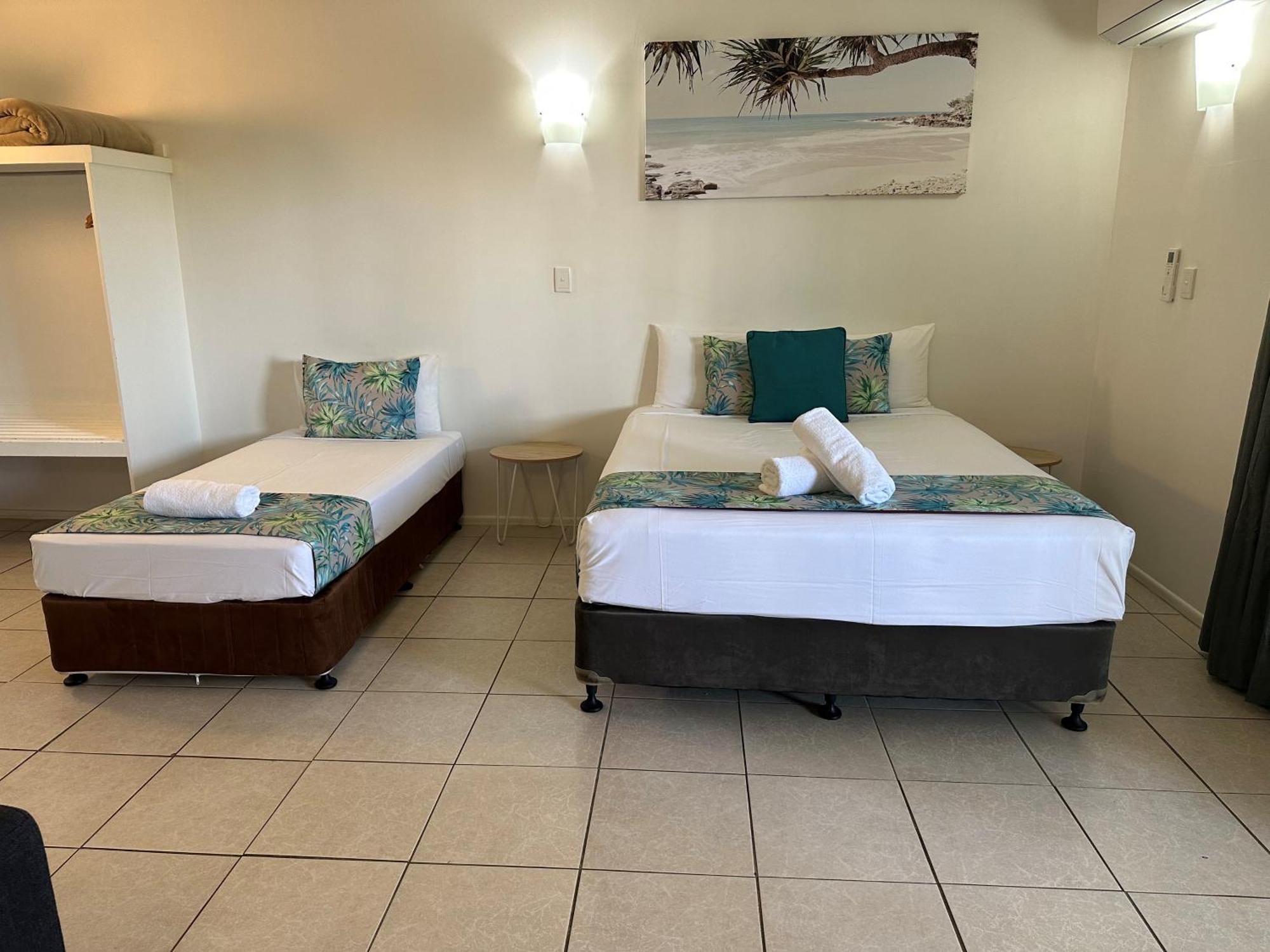 Cardwell Beachfront Motel Eksteriør bilde